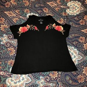 American Eagle Cold Shoulder Floral Top